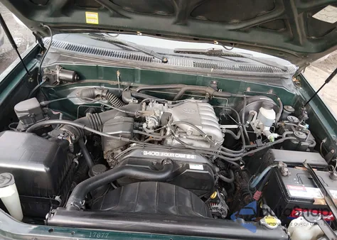 2002 Toyota Tundra Sr5 from USA, damaged, VIN 5TBBN44112S279309